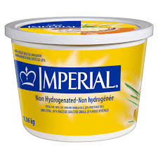 IMPERIAL SOFT MARGARINE [1.36 kg]